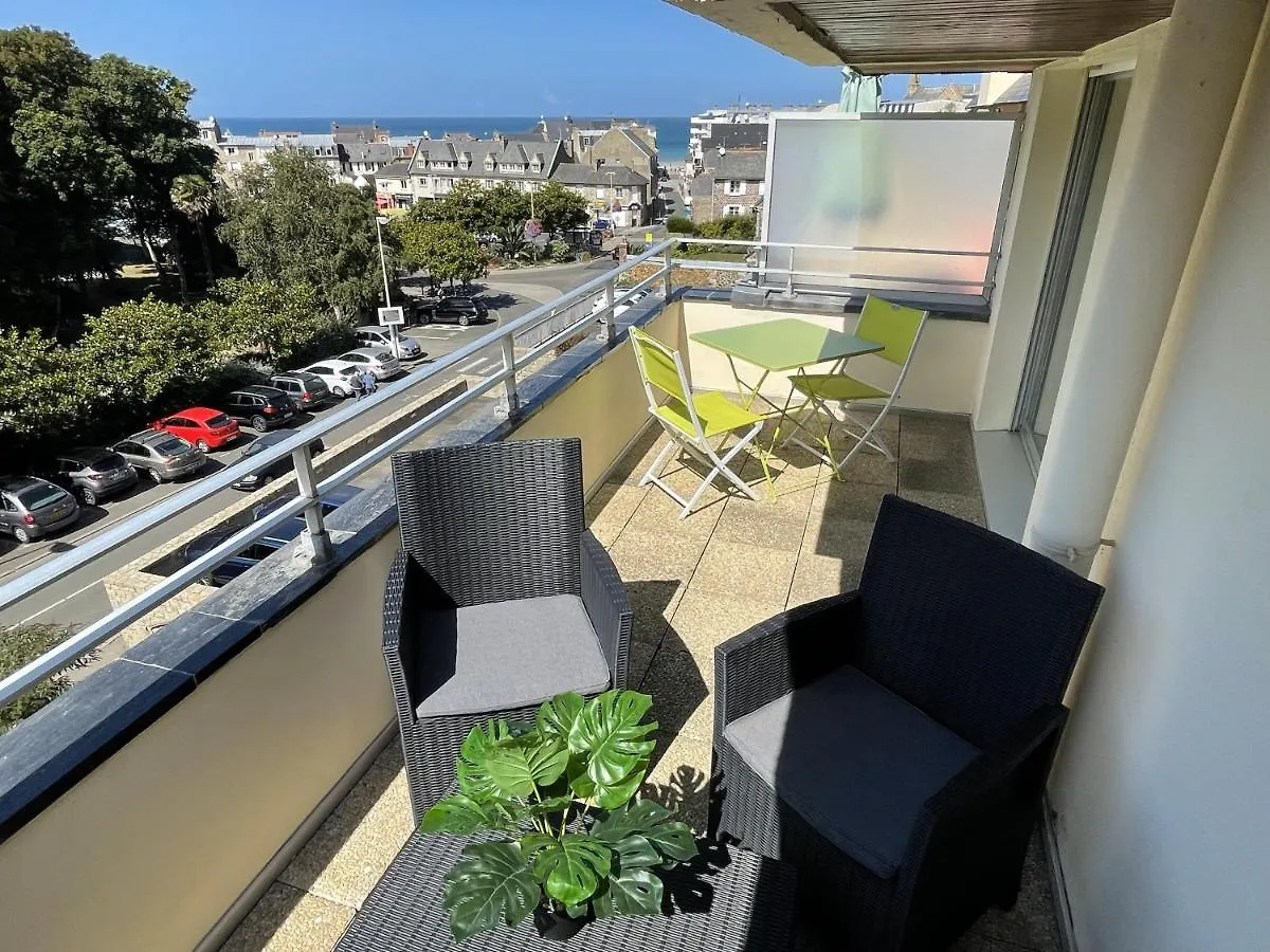 Grand Studio Clemenceau Vue Mer 3 Etoiles Pleneuf-Val-Andre Apartment