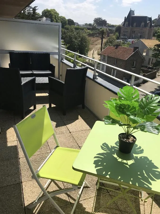Apartment Grand Studio Clemenceau Vue Mer 3 Etoiles Pleneuf-Val-Andre